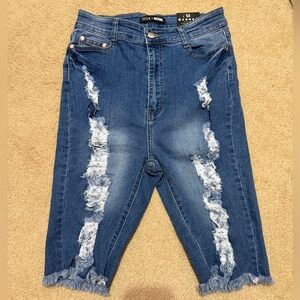 NWT Size 13 Distressed Bermuda Shorts